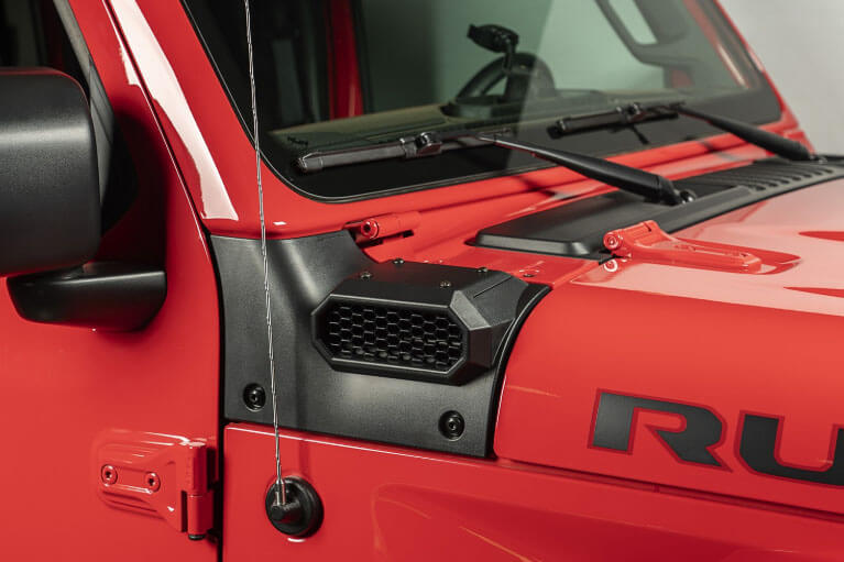 Rugged Ridge (17756.37): AmFib Low-Mount Snorkel for ’18-’19 Wrangler JL